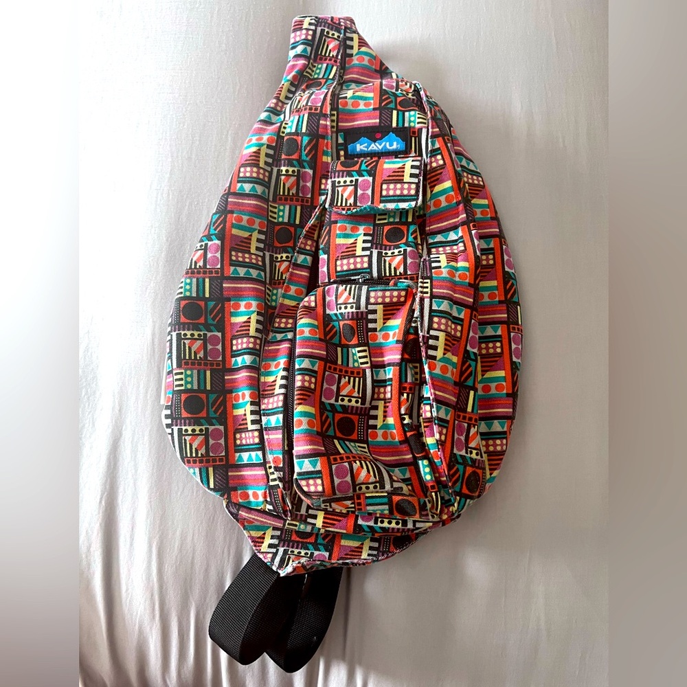 Kavu Geometry Shoulder Sling Bag
